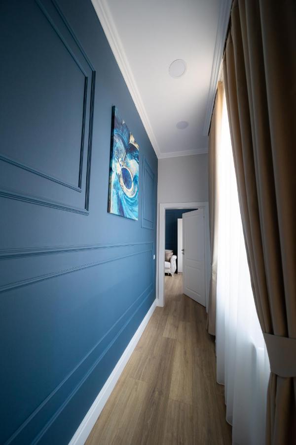 Bluesky Ultra-Central Premium Apartment Oradea Ngoại thất bức ảnh